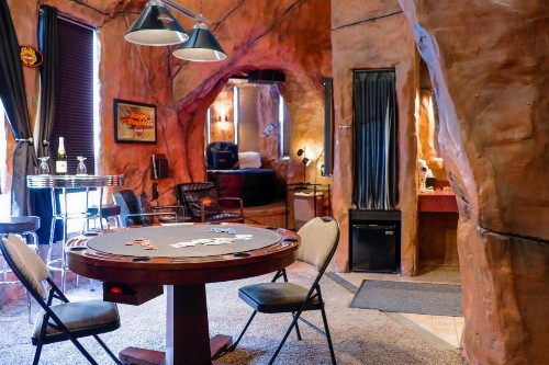 The Anniversary Inn - Boise - image 27