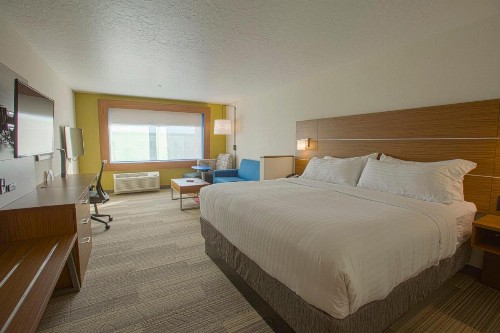 Holiday Inn Express & Suites Boise Airport an IHG Hotel - image 40