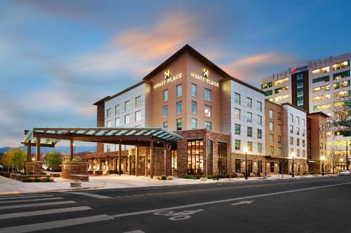 Hyatt Place Boise/Downtown - image 1