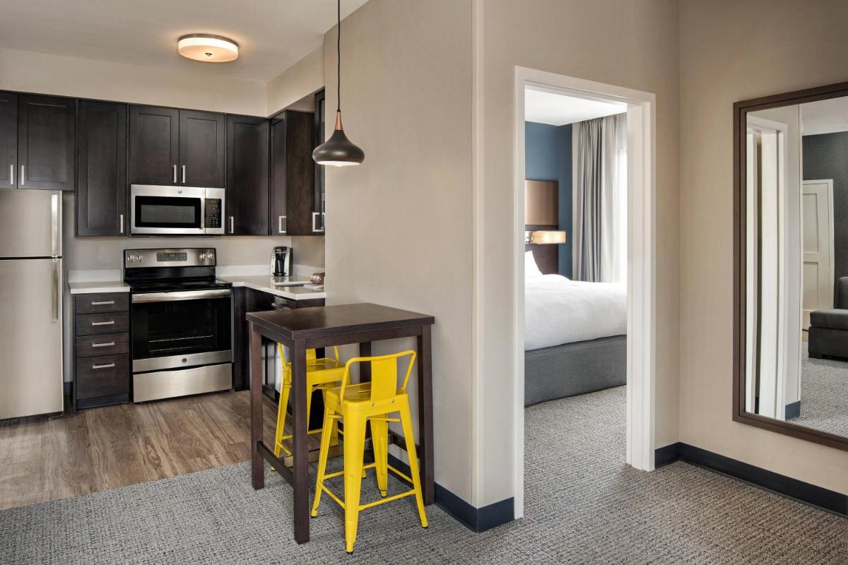 Residence Inn by Marriott Boise Downtown City Center - image 4