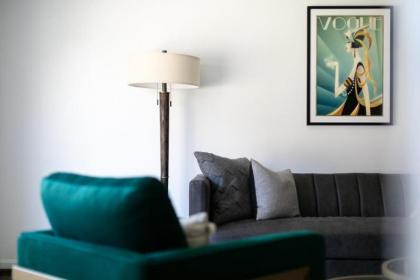 Luxury Living Near the Heart of Downtown Boise - image 7