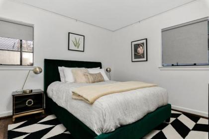 Luxury Living near the Boise City Hot Spots - image 10
