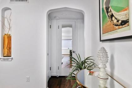 Luxury Living near the Boise City Hot Spots - image 7