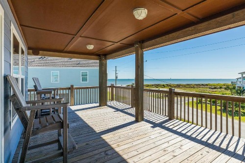 Crystal Cottage - image 1