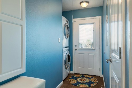 Crystal Cottage - image 4
