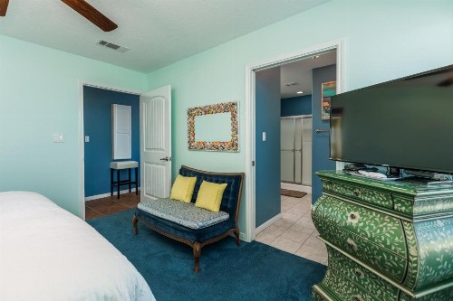 Crystal Cottage - image 7