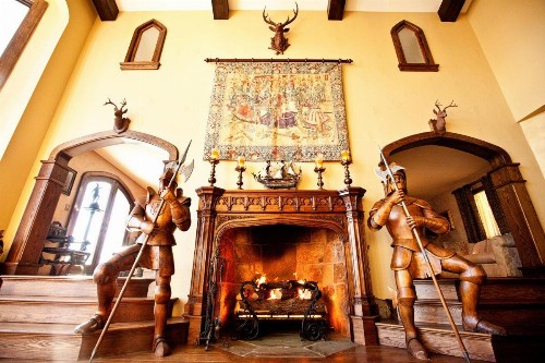 Highlands Castle - image 46