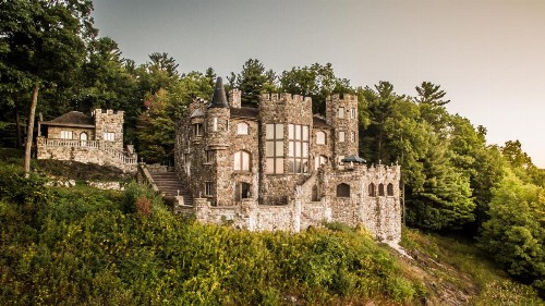 Highlands Castle - image 8