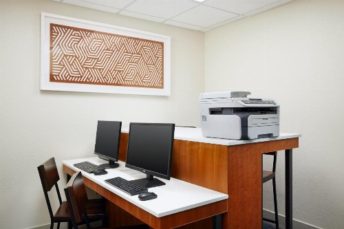 Holiday Inn Express & Suites Bonifay an IHG Hotel - image 3