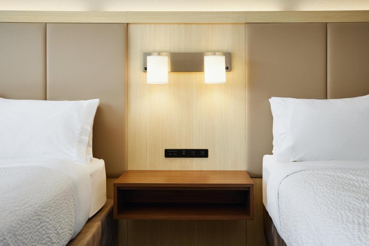 Holiday Inn Express & Suites Bonifay an IHG Hotel - image 6