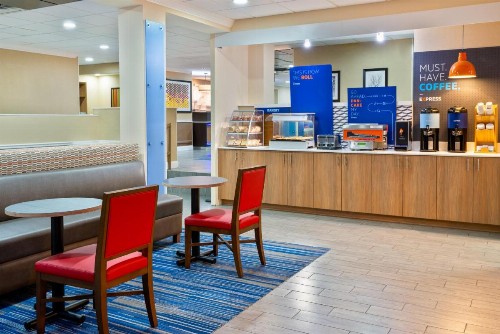 Holiday Inn Express Hotel & Suites Bonita Springs/Naples an IHG Hotel - image 18