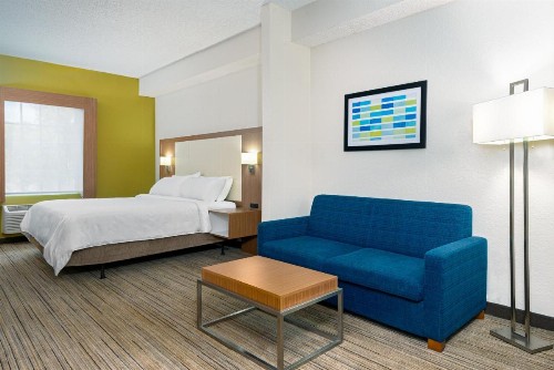 Holiday Inn Express Hotel & Suites Bonita Springs/Naples an IHG Hotel - image 23