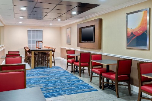 Holiday Inn Express Hotel & Suites Bonita Springs/Naples an IHG Hotel - image 40