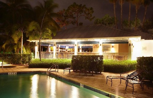 Trianon Bonita Bay Hotel - image 13