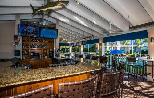 Trianon Bonita Bay Hotel - image 24