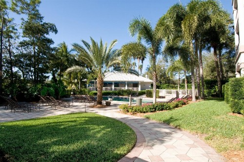 Trianon Bonita Bay Hotel - image 6