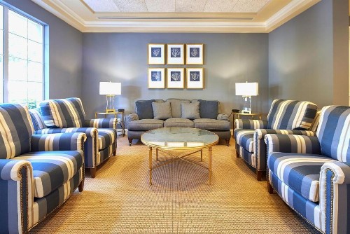 Trianon Bonita Bay Hotel - image 7