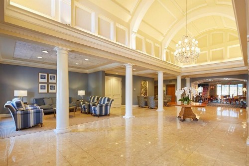Trianon Bonita Bay Hotel - image 9