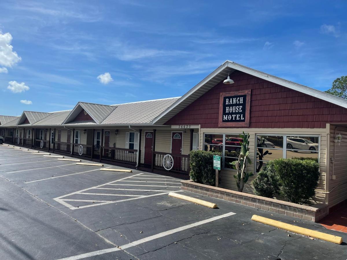 Buffalo Chip's Ranch House Motel - main image