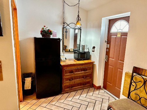 Buffalo Chip's Ranch House Motel - image 17