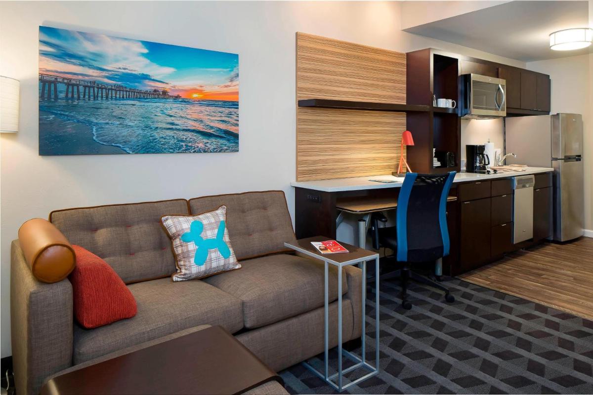 TownePlace Suites by Marriott Fort Myers Estero - main image