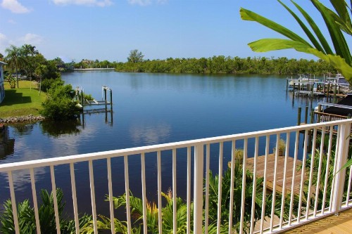 Latitude 26 Waterfront Boutique Resort - image 28