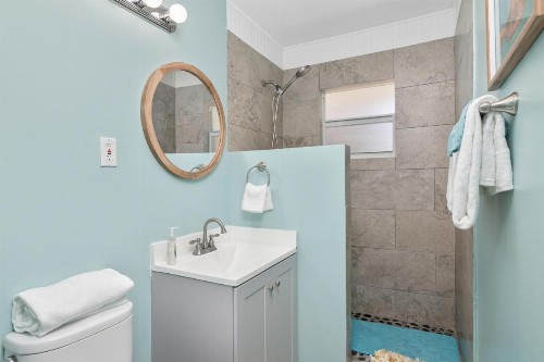 Latitude 26 Waterfront Boutique Resort - image 3