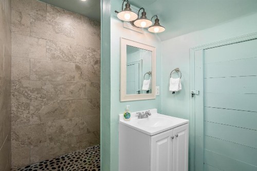 Latitude 26 Waterfront Boutique Resort - image 48