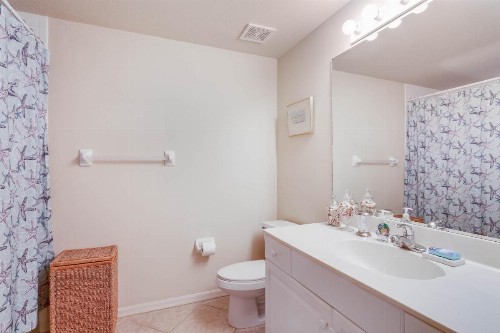 Bonita East Retreat - image 7