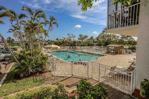 Bonita Beach and Tennis 4403 - image 9