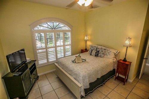 26653 Hickory Blvd. - image 11