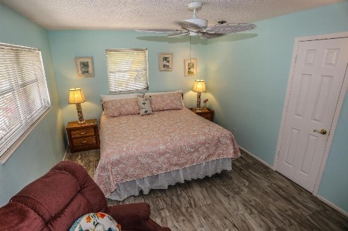 26421 Hickory Blvd. - image 8