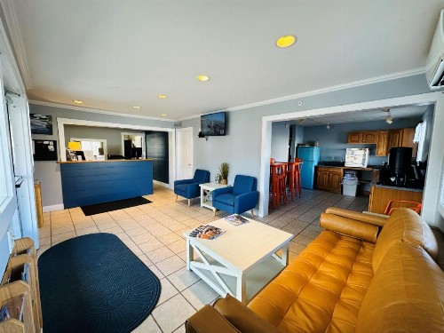 Flagship Inn - image 10