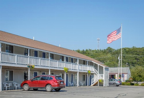 Flagship Inn - image 37