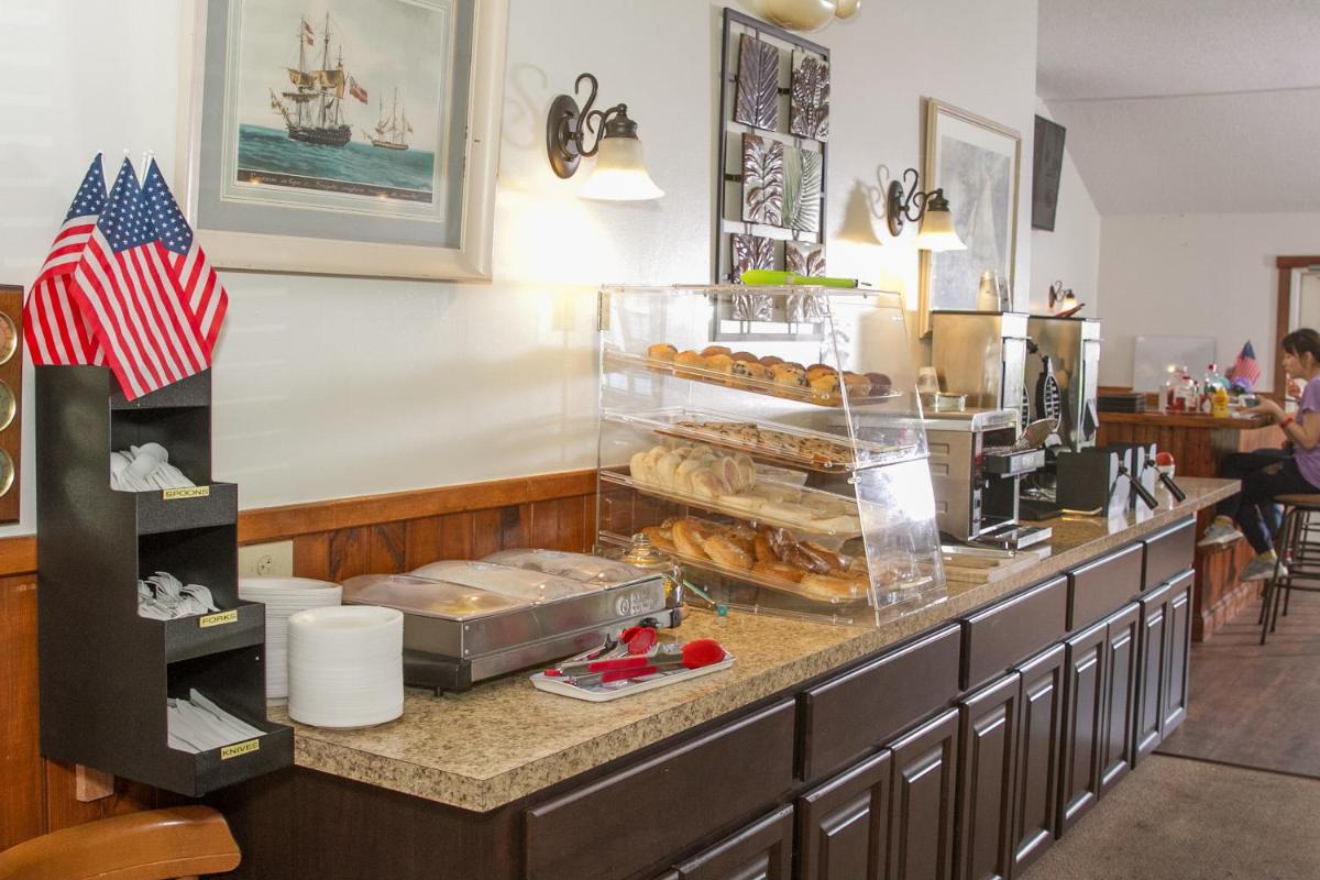 Flagship Inn - image 4