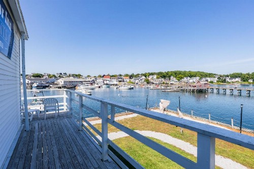 Boothbay Harbor Inn - image 43