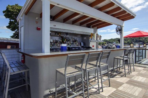 Tugboat Inn - image 11