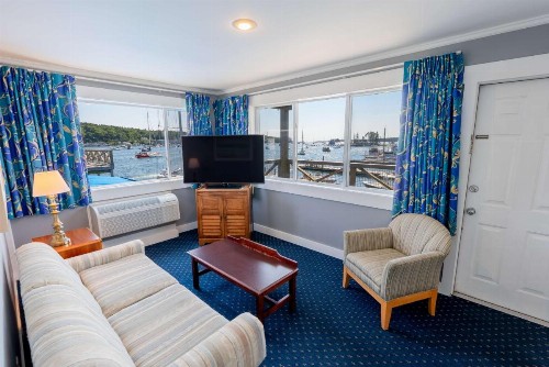 Fisherman's Wharf Inn - image 14
