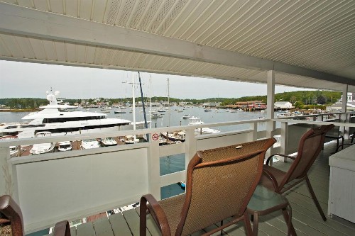 Browns Wharf Inn - image 31