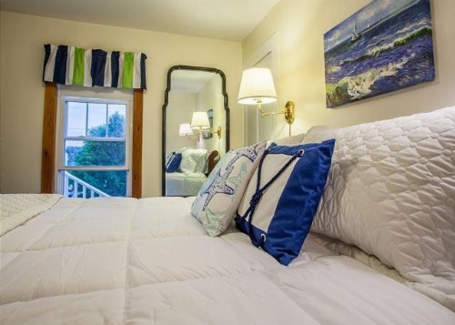 Harbor House Inn - image 33