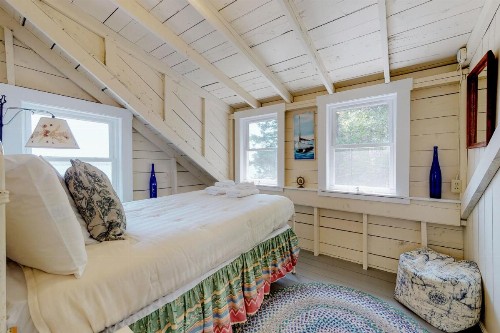 Boothbay Beauty - image 11