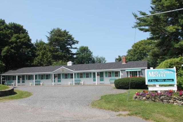 Mid-Town Motel - main image
