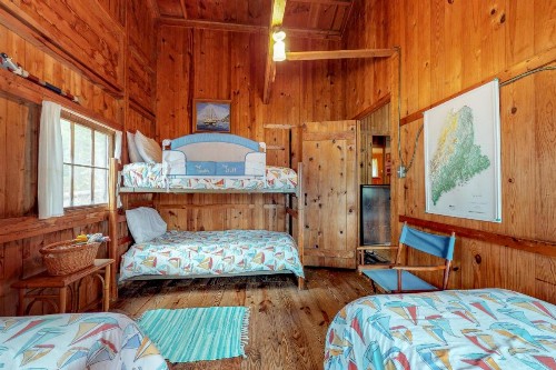 Sailor's Cabin - image 12