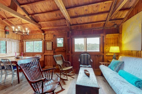 Sailor's Cabin - image 6