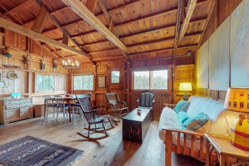 Sailor's Cabin - image 8