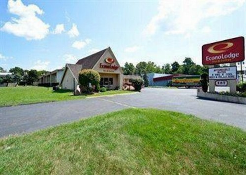 Econo Lodge Inn & Suites