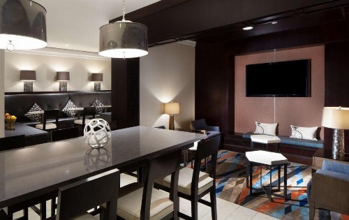 Hilton Boston Back Bay - image 4