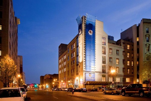 DoubleTree by Hilton Hotel Boston - Downtown - image 1