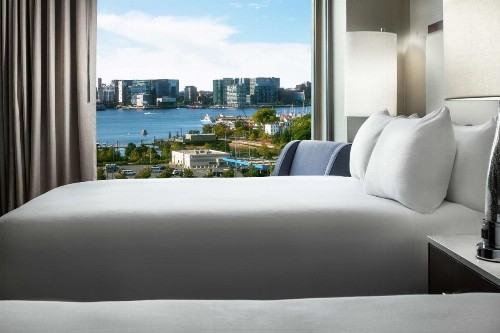 Hilton Boston Logan Airport - image 34