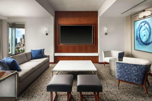 Hilton Boston Logan Airport - image 8